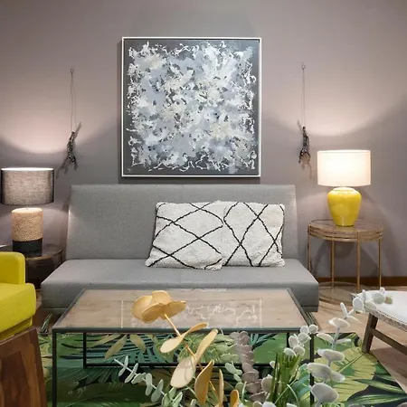 Apartamento De La Guardia 1 *